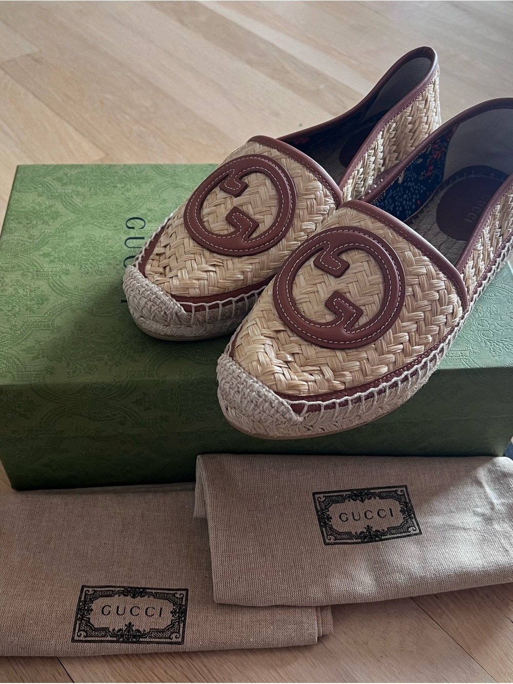 NWT! Gucci Adela Natural Raffia Espadrilles with Brown Leather Logo Trim